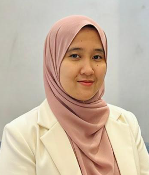Rini Indriani, S.Hum., M.A — Co-Founder & Chief Learning Officer (CLO)